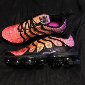Nike Air VaporMax Plus